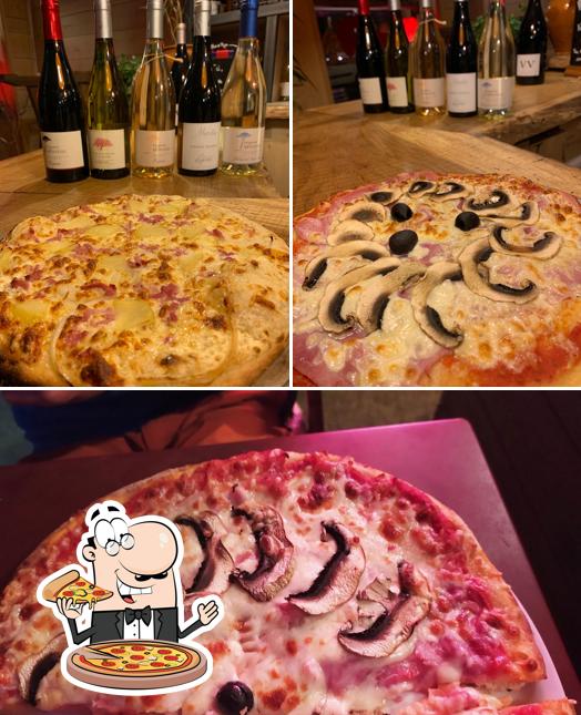 Choisissez des pizzas à PIZZAS.CAVE ET PIZZA MARCILLAC VALLON