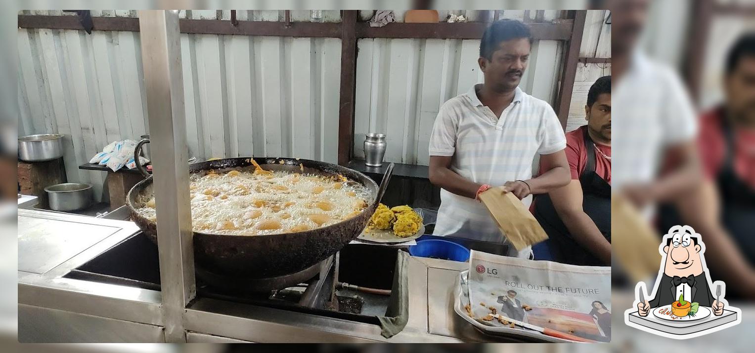 Zadakhalcha vadapav branch 2