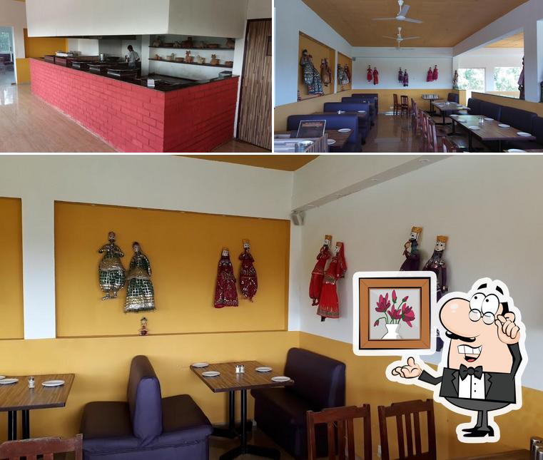 The interior of Delhi Dhaba
