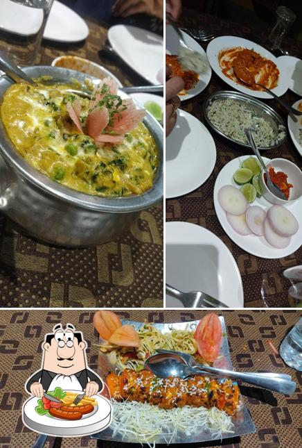 Food at Veg Aroma