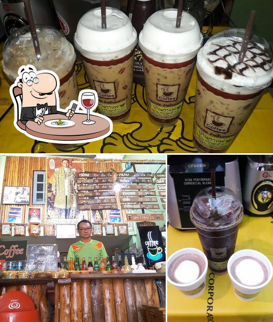 Among different things one can find food and bar counter at บ้านกาแฟ ณ กบินทร์ @Kabin Coffee House