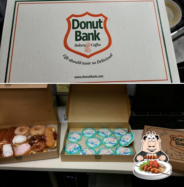 Donut Bank, 5 N Green River Rd in Evansville - Restaurant menu and reviews