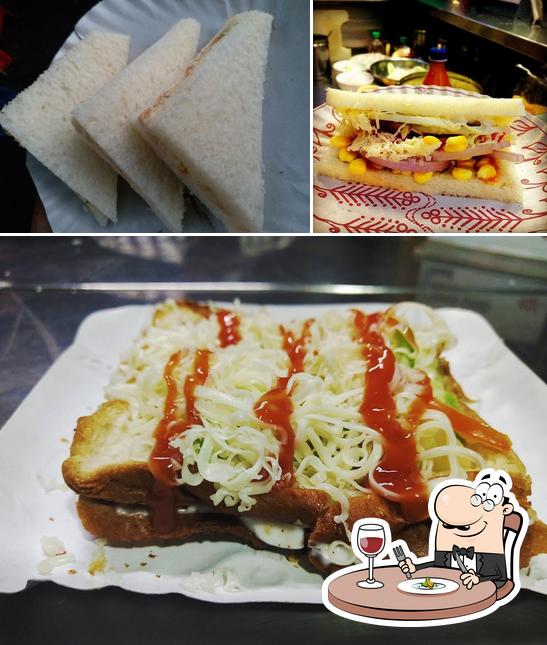 Food at Ganesh Sandwich