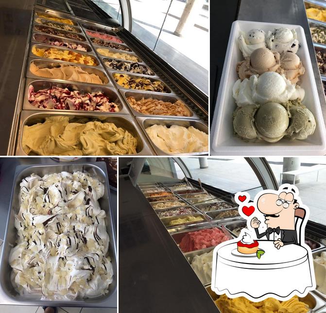 Gelateria K2 offre un'ampia gamma di dolci