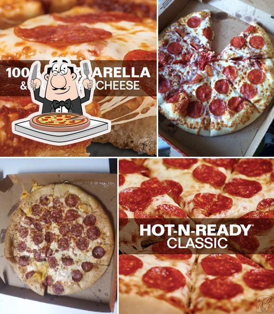 Little Caesars Pizza in Fostoria Restaurant menu and reviews