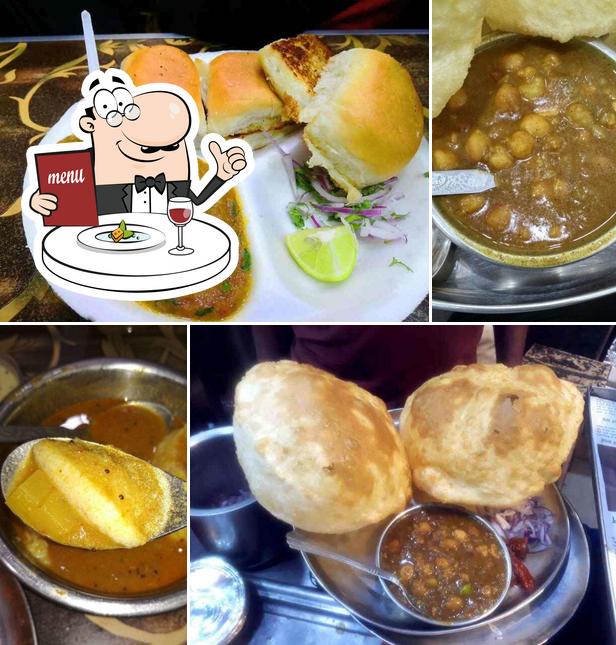 Meals at Laxmi Chat Bhandar