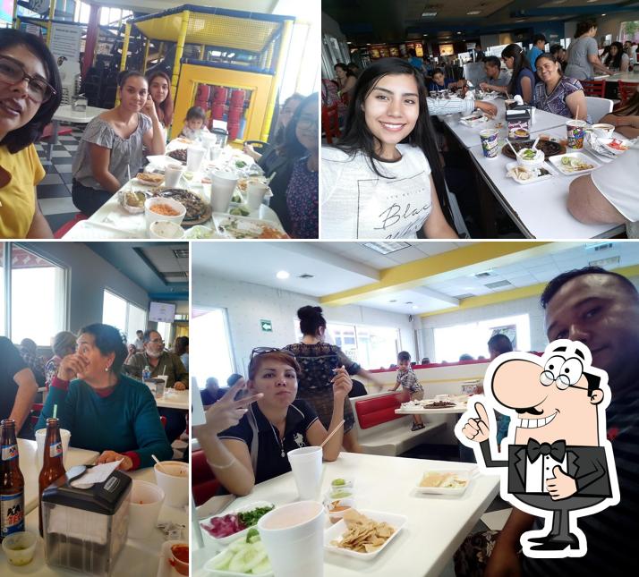 Restaurante Ricky's Tacos, Chihuahua, Periférico de la Juventud 3301 G