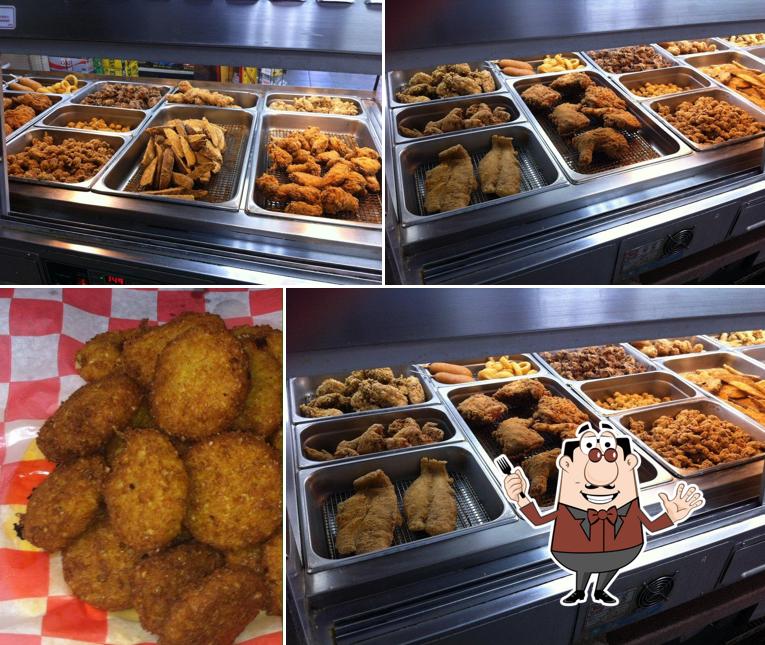 Golden Pizza Fried Chicken & Subs, 1061 Alamance Church Rd in
