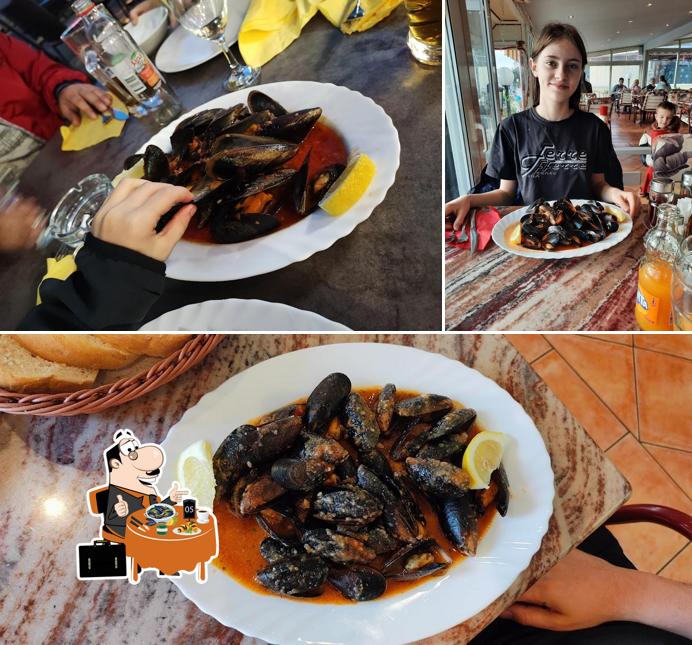 Cozze al Villa Monica Resturant