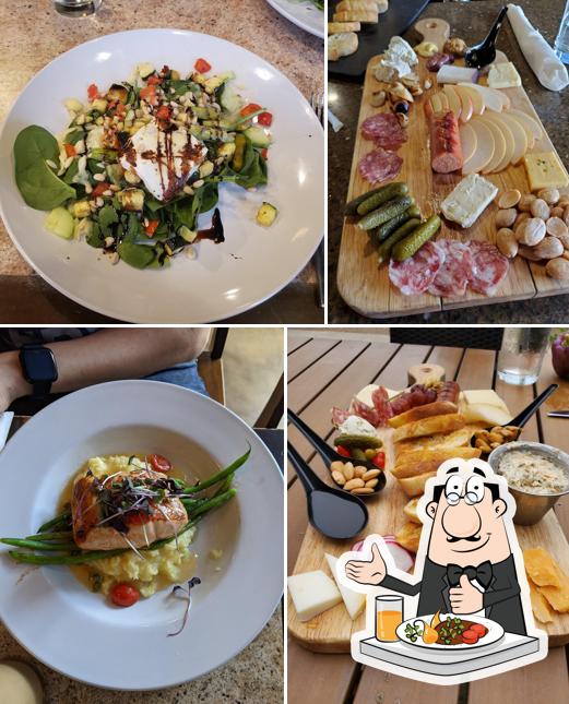 elé Cake Co Bistro & Wine Bar, 3680 Rigby Rd in Miamisburg Restaurant