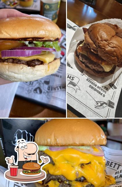 Experimente um hambúrguer no Punch Smash Burgers - Pátio Sabiá