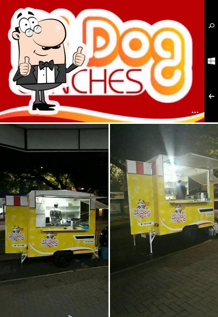 See this image of Di Dog Lanches