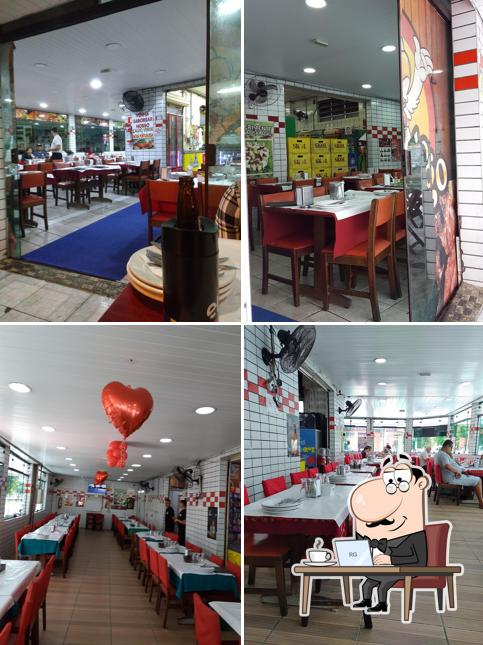 Rei do Frango Passarinho | São Vicente restaurant, São Vicente ...