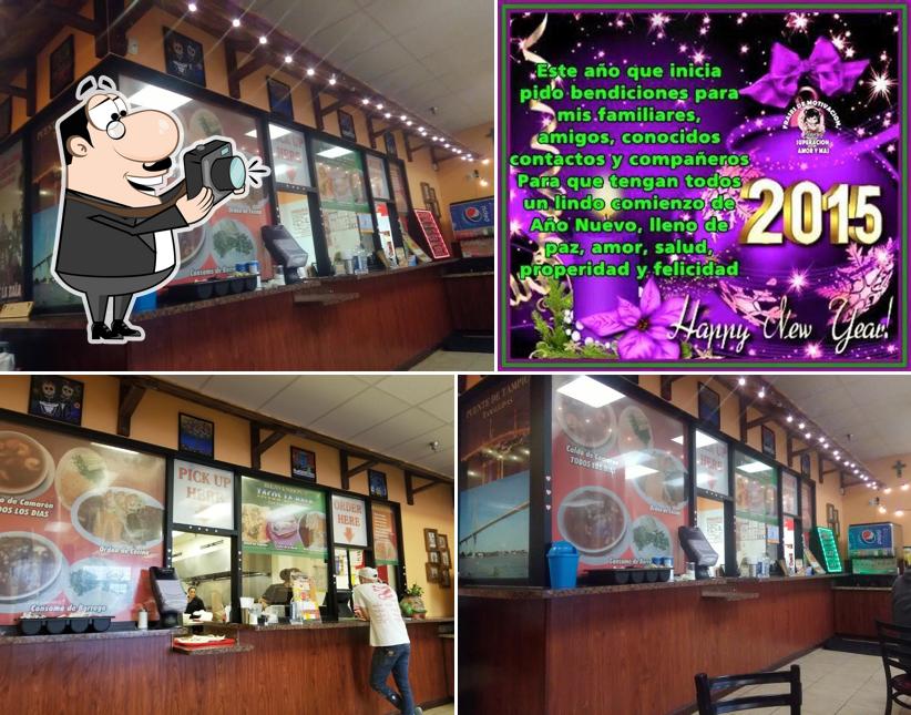 Tacos La Bala 7, 12900 Aldine Westfield Rd in Houston Restaurant
