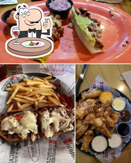 Hurricane Grill and Wings, 1555 US Highway 1 in Vero Beach Restaurant