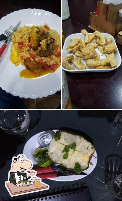 Еда в "Restaurante Cozinhaça"