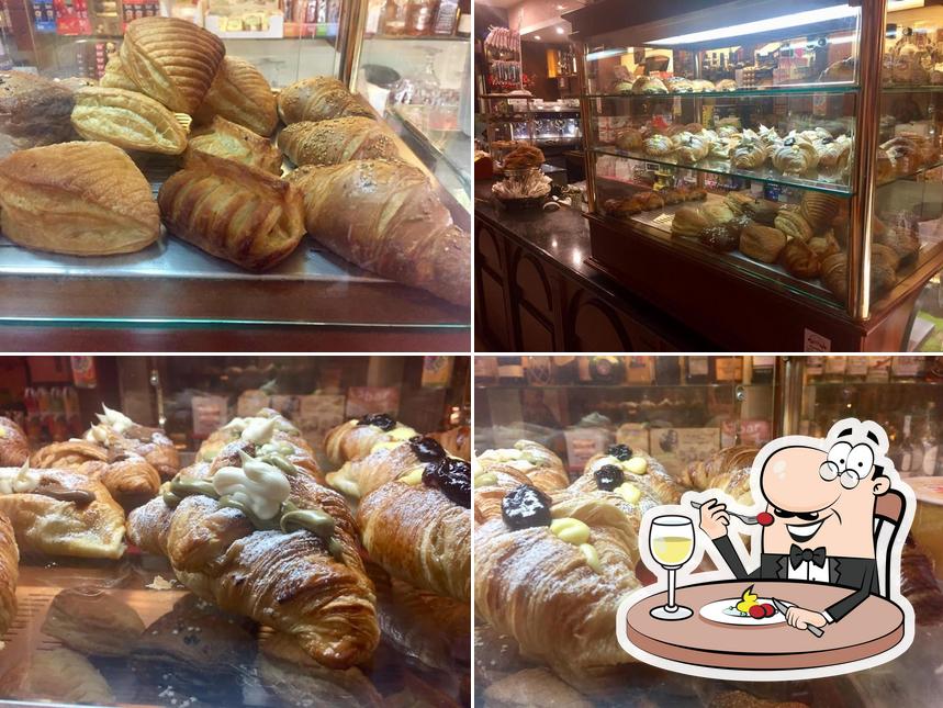 Platti al Caffetteria D'Azeglio