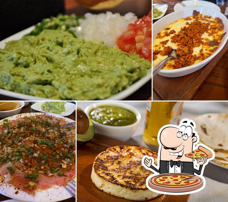 Indio Azteca, San Pedro Garza García, Av. Ricardo Margain Zozaya 315