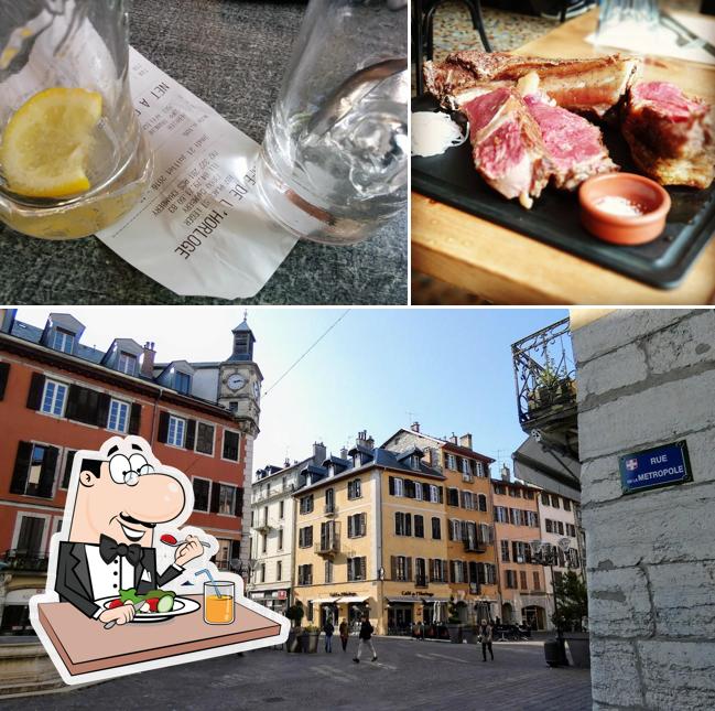 La photo de la nourriture et extérieur concernant Café de L'Horloge