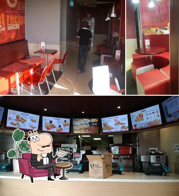 L'intérieur de KFC Silverton