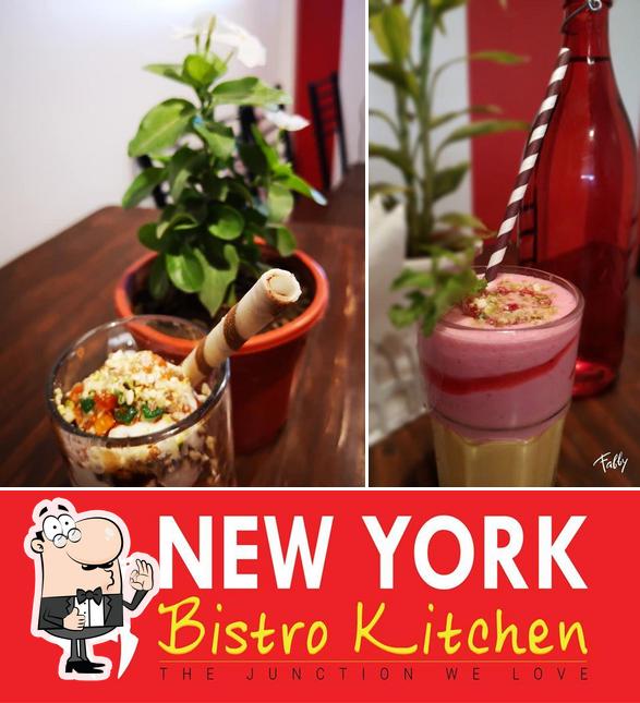 Look at the image of New York Bistro kitchen
