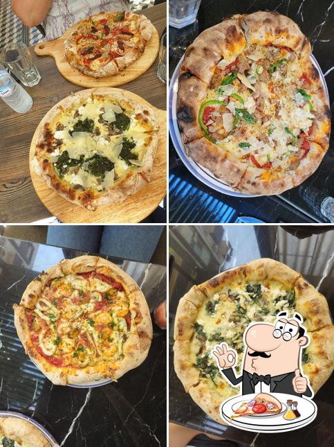Choisissez des pizzas à Eat Néocantine