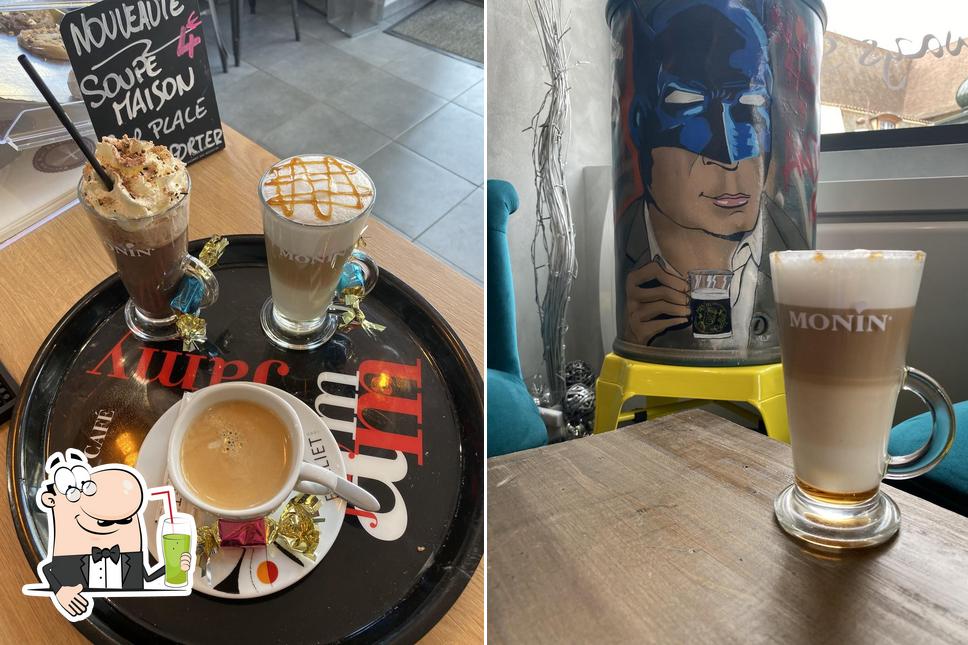 Profitez d'une boisson à Mad'in Coffee