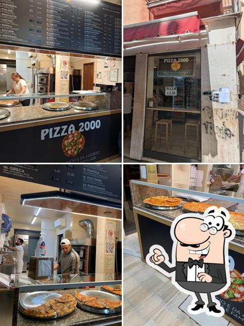 Découvrez l'intérieur de Pizza 2000