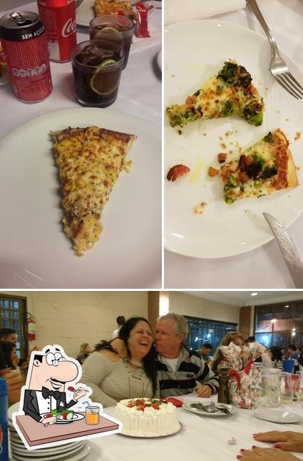 Comida em Pizzaria Pizza Club