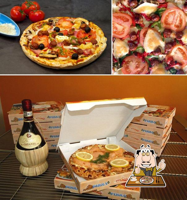 A Le napoli, vous pouvez profiter des pizzas