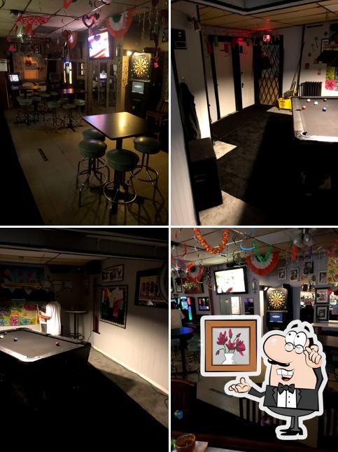 Check out how Murray's bar looks inside