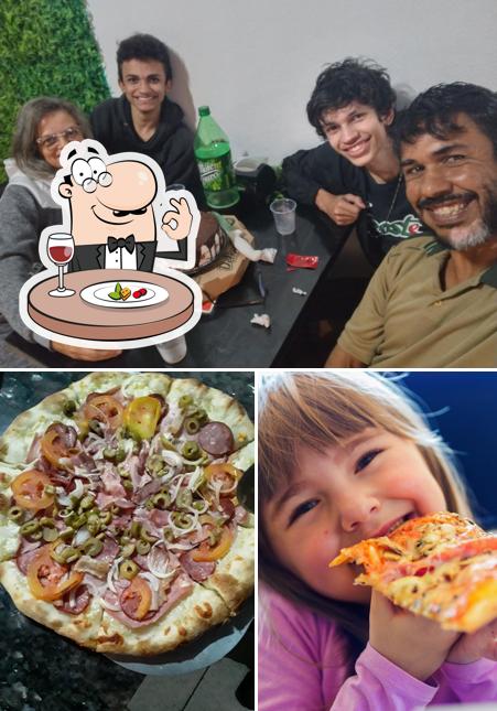 Comida em Pizzaria 10