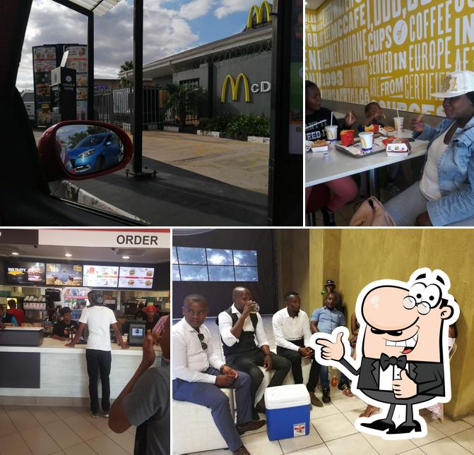 Voici une photo de McDonald's Pietersburg Drive-Thru