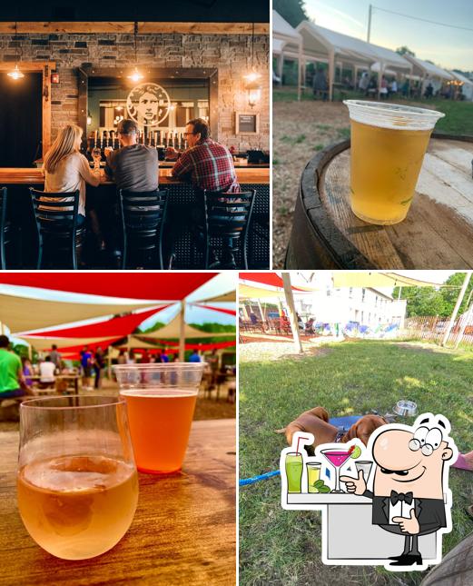 Medusa's Downtown Beer Garden in Hudson Restaurant menu and reviews