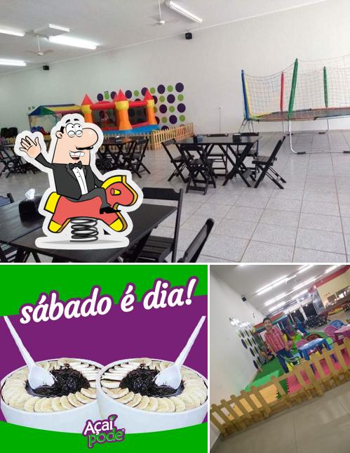 Esta é a imagem mostrando área de lazer e comida no Açaí Pode