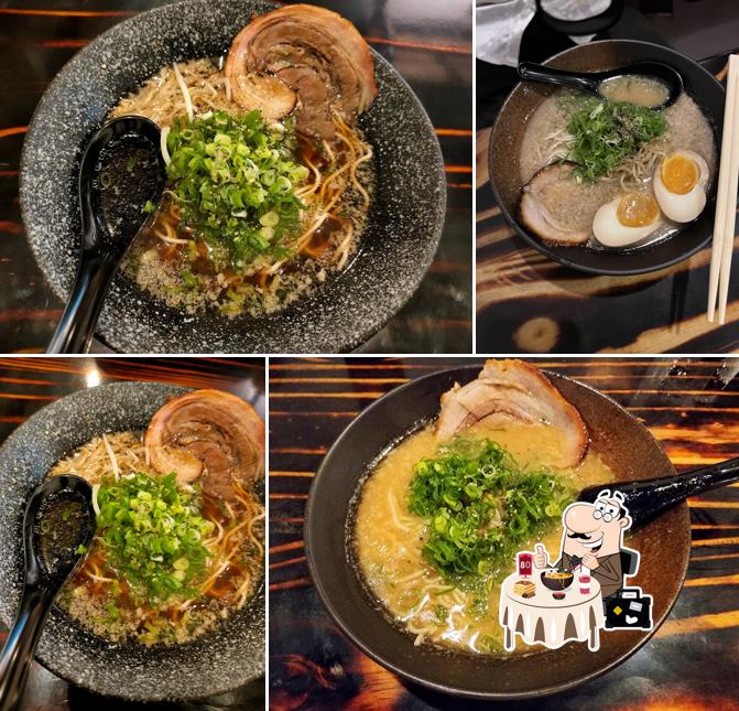 Ramen at MENKAKERU INUNO HIRAMEKI 麺駆ける犬の閃き