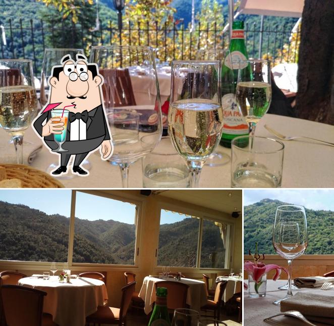 Jetez un coup d’oeil à la photo indiquant la boire et intérieur concernant Ristorante Apricale da Delio