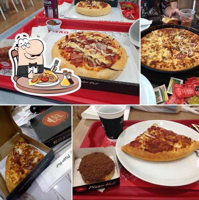 Peça diferentes variedades de pizza