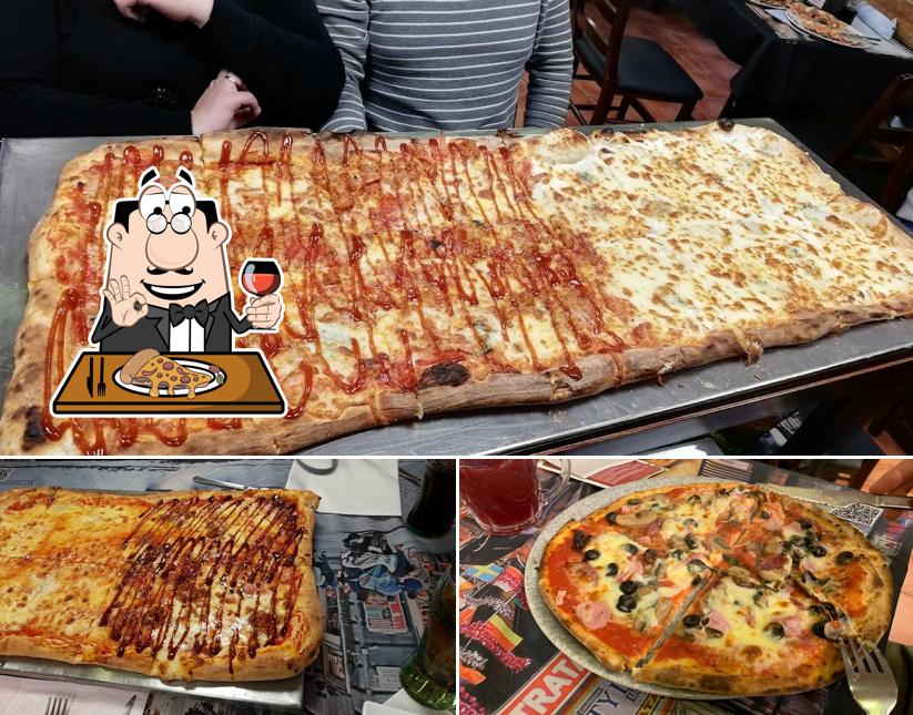 Get pizza at Pizzametro