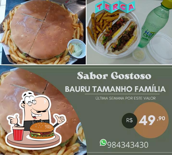 Hambúrguer em Restaurante SABOR GOSTOSO