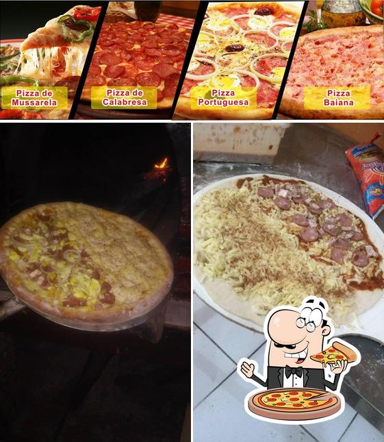 Escolha pizza no Fornazzo Pizzaria