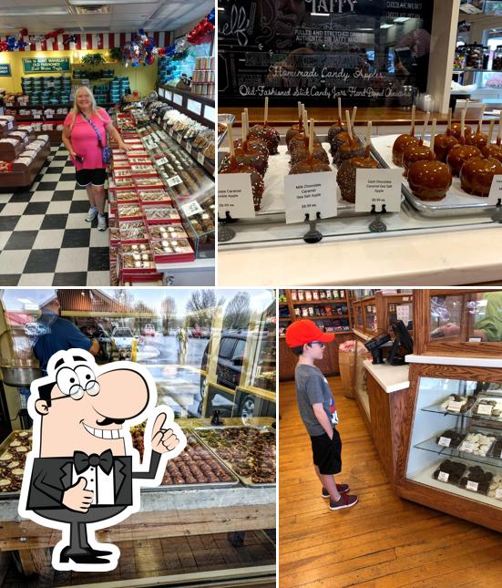 Old Mill Candy Kitchen in Pigeon Restaurant reviews