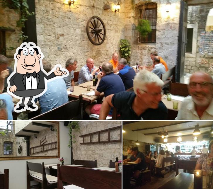 La foto della interni e bancone da bar di Konoba Trs