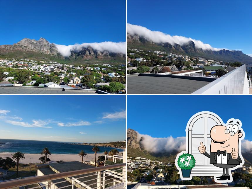 Baptiste Rooftop Bar & Lounge, Cape Town Restaurant menu and reviews