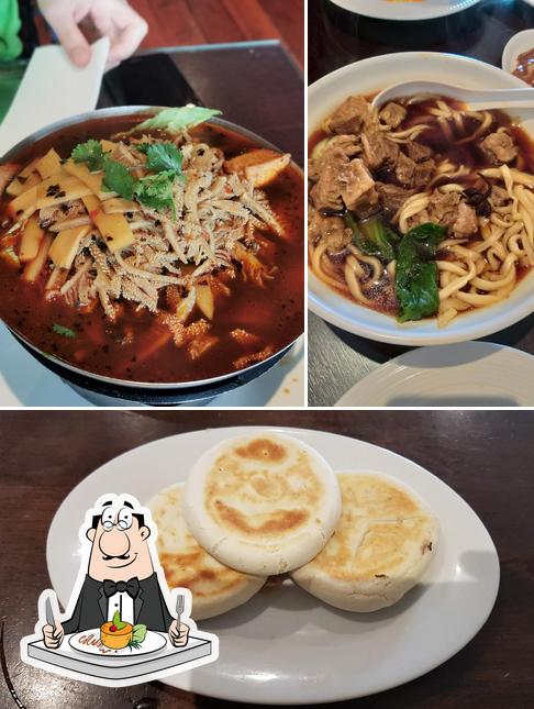 Food at Mr Jis Kitchen 老季私房菜