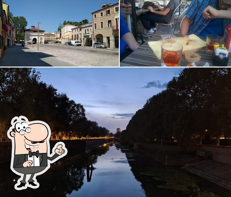 La immagine della esterno e interni di Bar Antico Desiderio