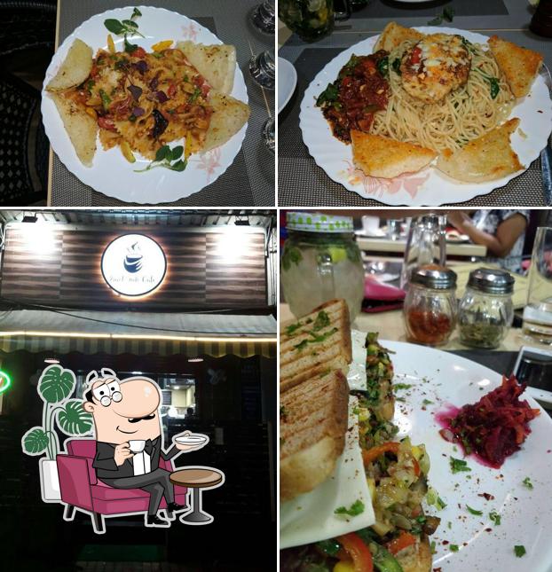 Check out how East Side Cafe looks inside