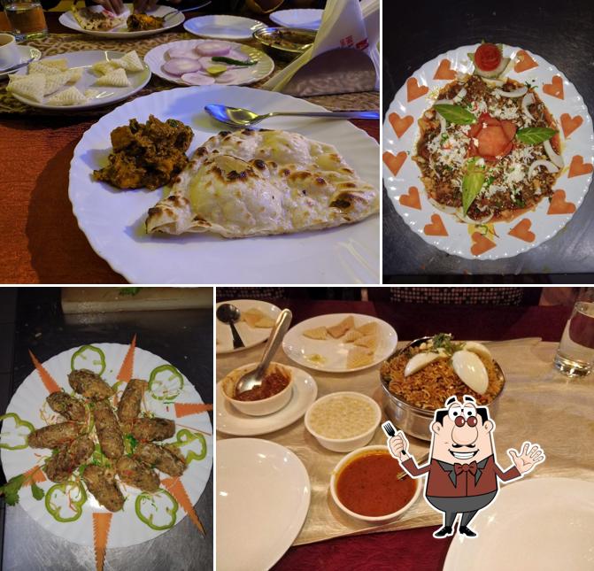 Meals at Four Seasons Restuarant