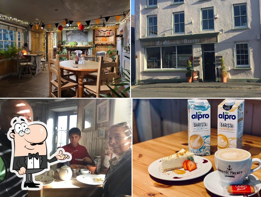 The Bear Inn in Llandovery Restaurant menu and reviews