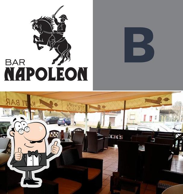 Vedi questa foto di Bar Napoleon